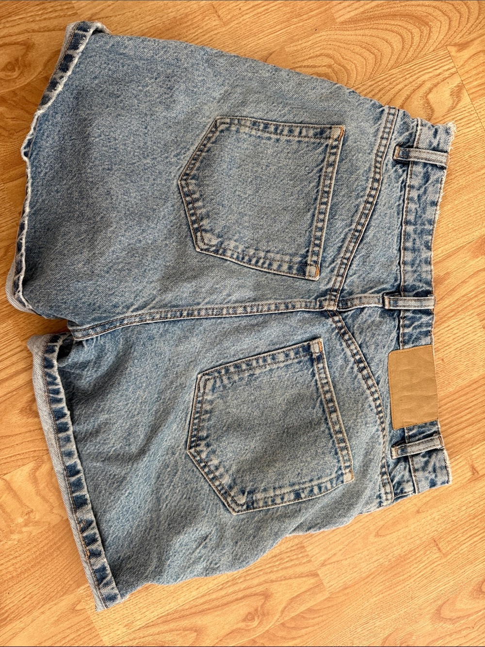 Zara High Waist Blue Denim Mom Jean Shorts - Picture 4 of 4
